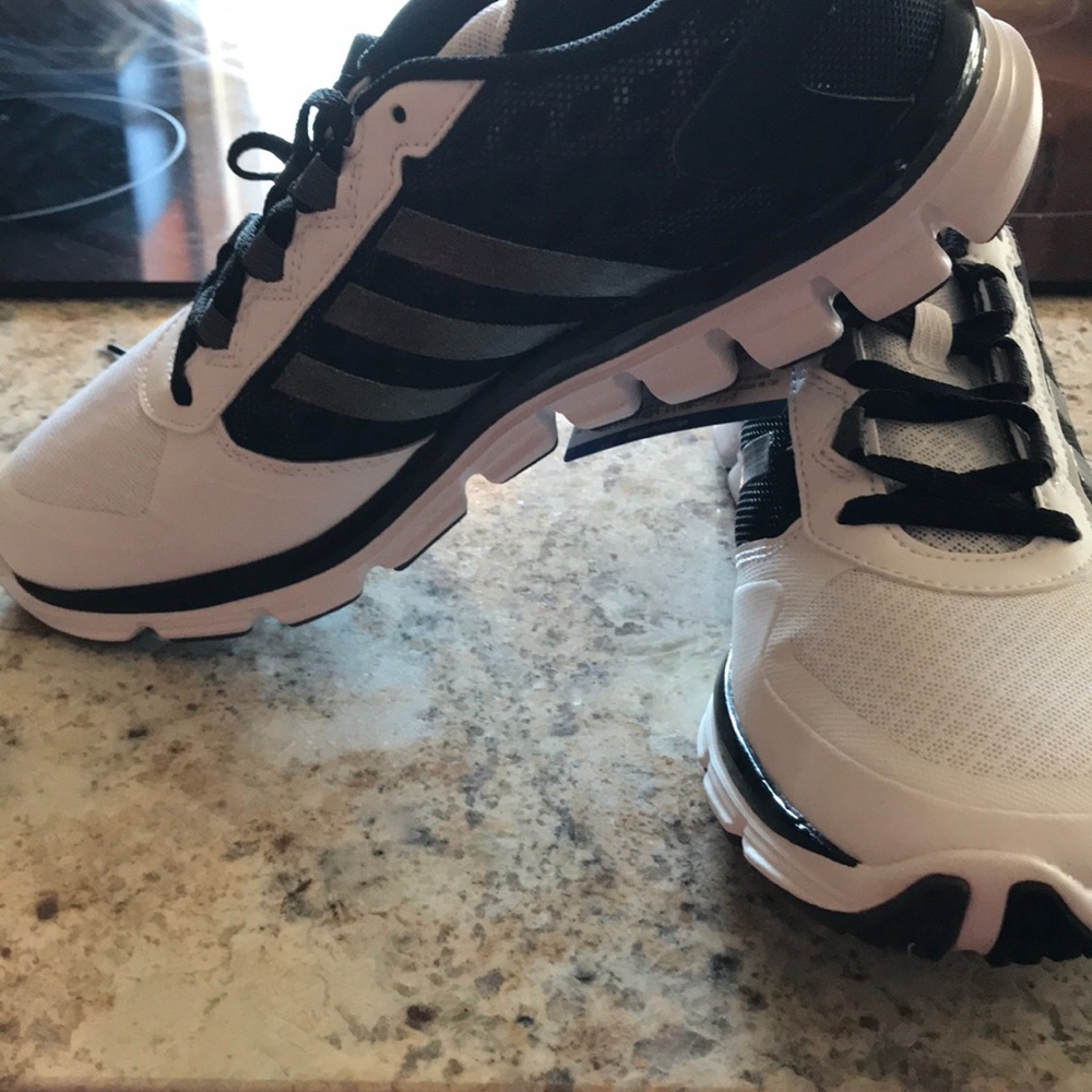 Men’s Adidas shoes size 8